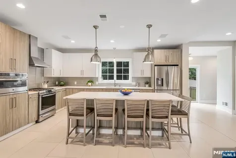 334 Durie Avenue Closter NJ 07624