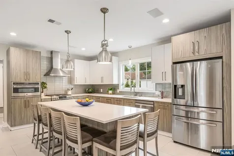 334 Durie Avenue Closter NJ 07624