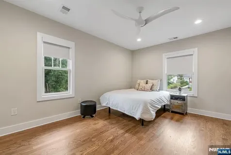 334 Durie Avenue Closter NJ 07624