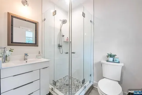 334 Durie Avenue Closter NJ 07624