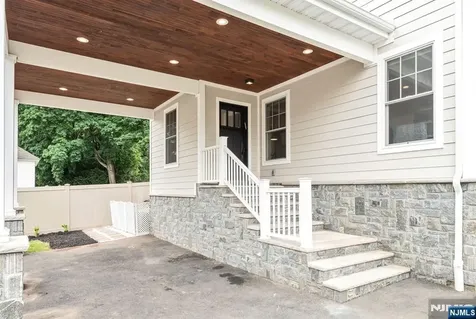 334 Durie Avenue Closter NJ 07624