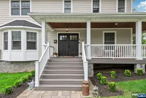 334 Durie Avenue Closter NJ 07624