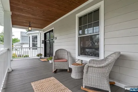 334 Durie Avenue Closter NJ 07624