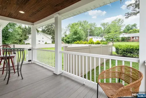 334 Durie Avenue Closter NJ 07624