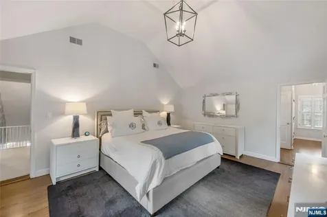 24 Murray Avenue Ridgewood NJ 07450