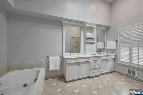 24 Murray Avenue Ridgewood NJ 07450
