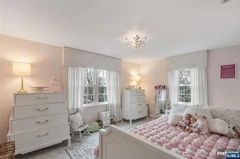 24 Murray Avenue Ridgewood NJ 07450