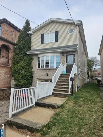 450 Lincoln Street Palisades Park NJ 07650