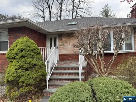 467 Grandview Terrace Leonia NJ 07605