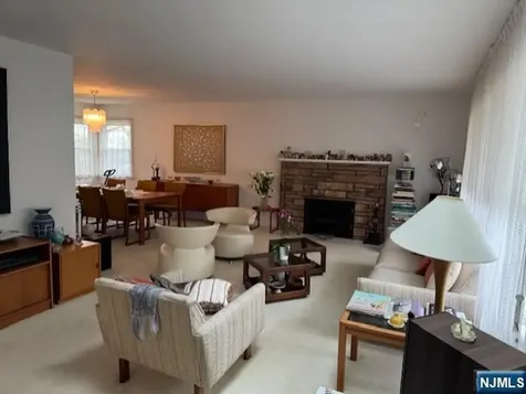 467 Grandview Terrace Leonia NJ 07605