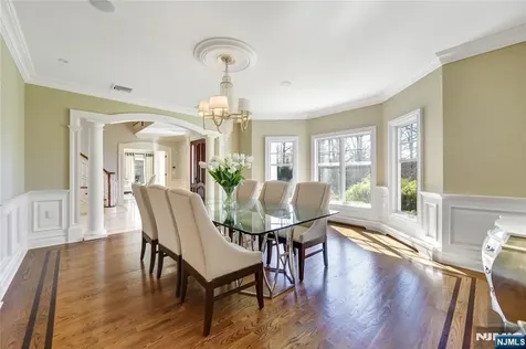 111 Van Riper Lane Woodcliff Lake NJ 07677