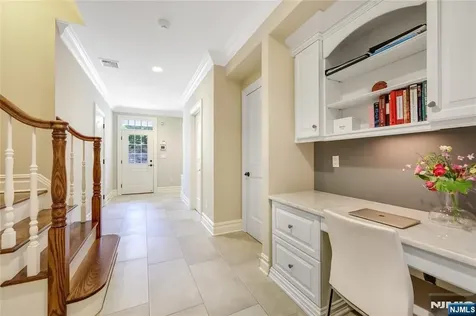 111 Van Riper Lane Woodcliff Lake NJ 07677