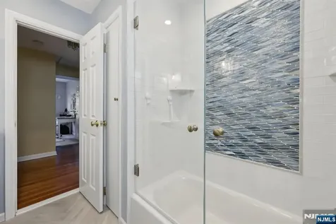 87 Wayne Court North Haledon NJ 07508