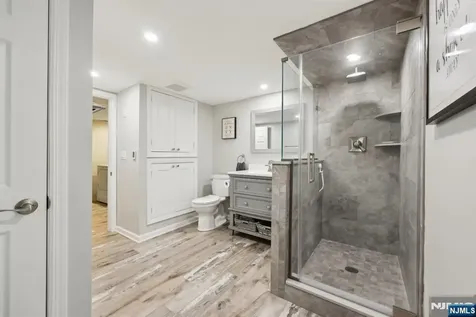 87 Wayne Court North Haledon NJ 07508