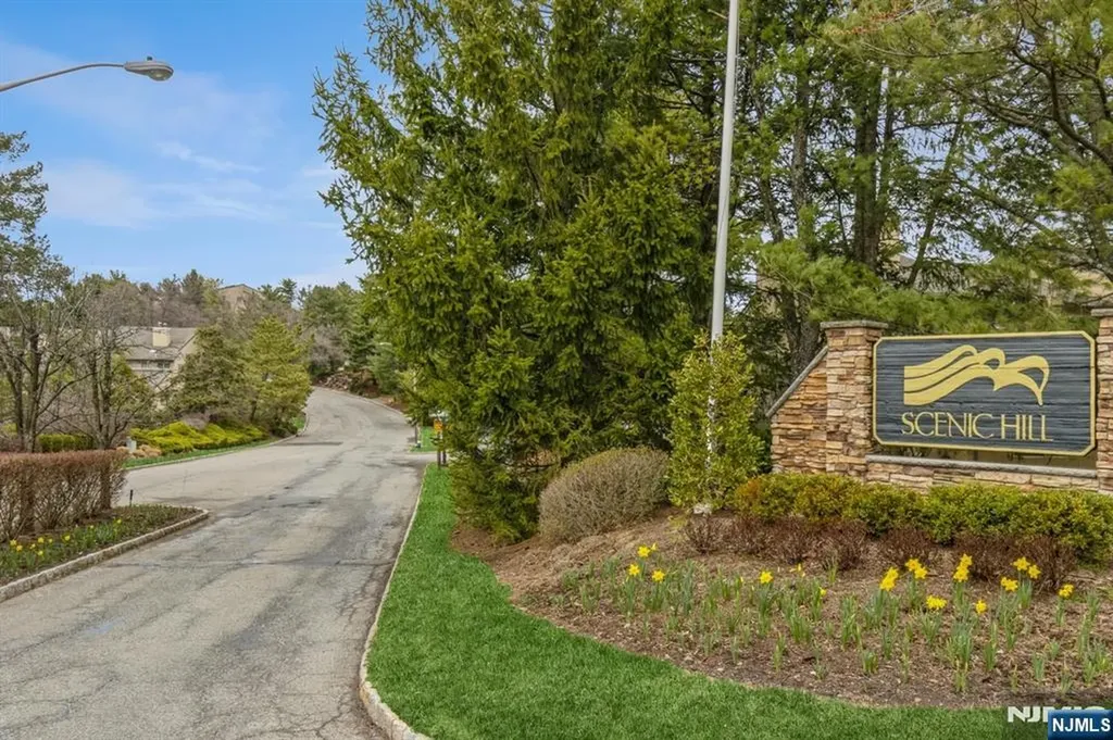 54 Paris Circle West Orange NJ 07052