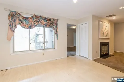 54 Paris Circle West Orange NJ 07052