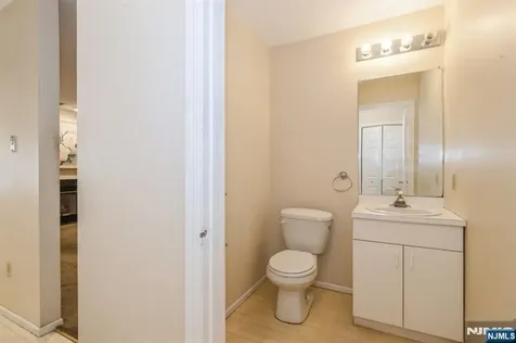 54 Paris Circle West Orange NJ 07052