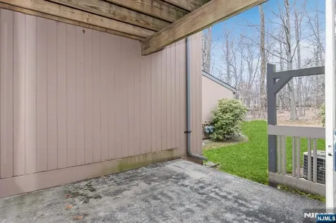 54 Paris Circle West Orange NJ 07052