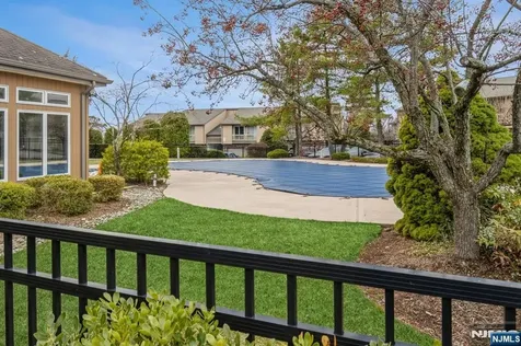 54 Paris Circle West Orange NJ 07052