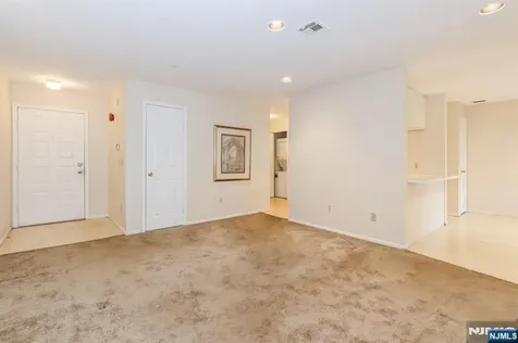 54 Paris Circle West Orange NJ 07052