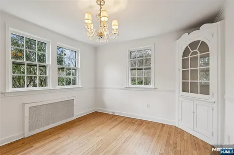 510 Blauvelt Avenue Ho-ho-kus NJ 07423