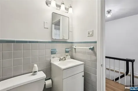510 Blauvelt Avenue Ho-ho-kus NJ 07423