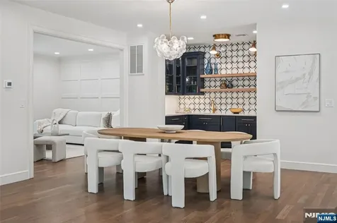 107 Rutland Road Glen Rock NJ 07452