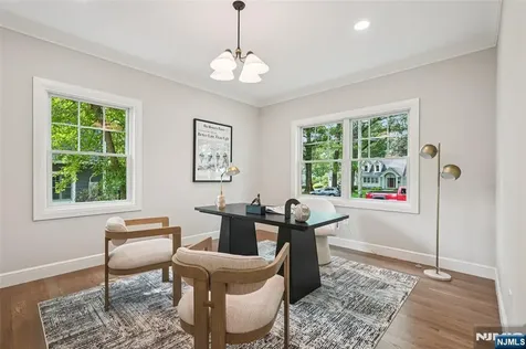 107 Rutland Road Glen Rock NJ 07452
