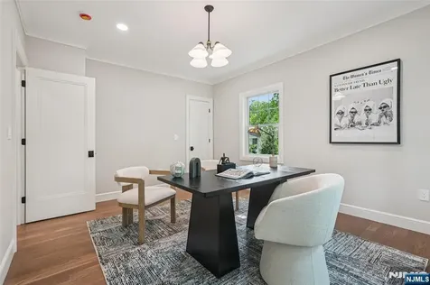 107 Rutland Road Glen Rock NJ 07452