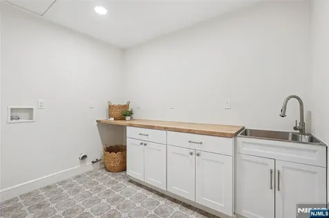 107 Rutland Road Glen Rock NJ 07452
