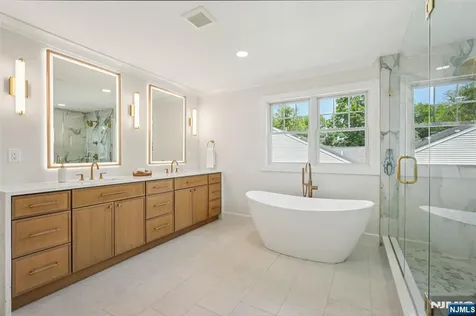 107 Rutland Road Glen Rock NJ 07452