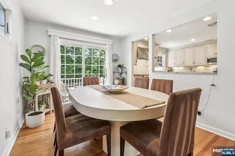 122 Greenway Road Glen Rock NJ 07452