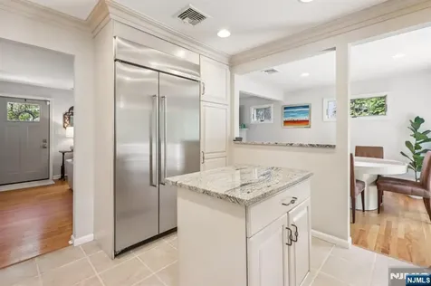122 Greenway Road Glen Rock NJ 07452