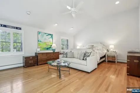 122 Greenway Road Glen Rock NJ 07452