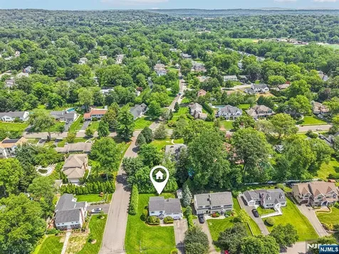 122 Greenway Road Glen Rock NJ 07452