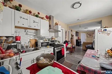 109 Lyon Street Paterson NJ 07524
