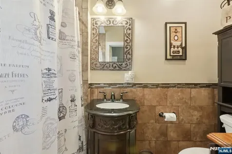 140 Miller Road Mahwah NJ 07430