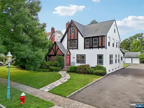 38 Stephen Street Montclair NJ 07042