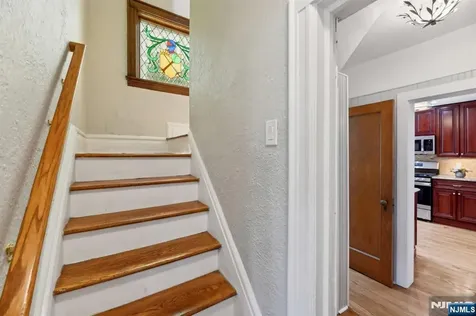 38 Stephen Street Montclair NJ 07042