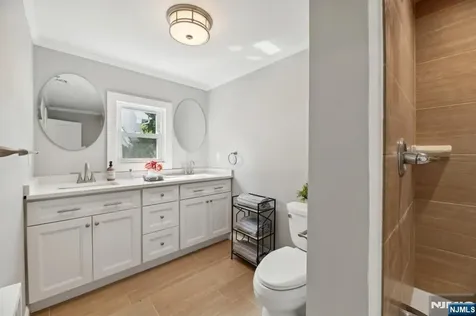 38 Stephen Street Montclair NJ 07042