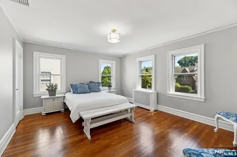 38 Stephen Street Montclair NJ 07042