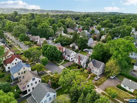 38 Stephen Street Montclair NJ 07042
