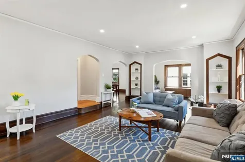 38 Stephen Street Montclair NJ 07042