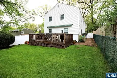 29 Ridge Street Waldwick NJ 07463