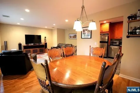 29 Ridge Street Waldwick NJ 07463