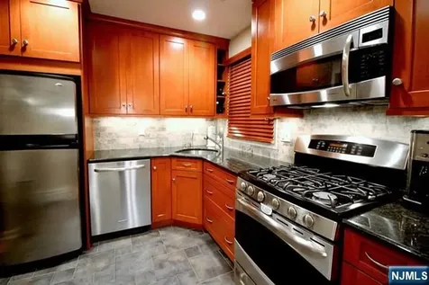 29 Ridge Street Waldwick NJ 07463