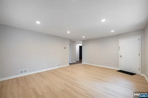 71 Franklin Street Tenafly NJ 07670