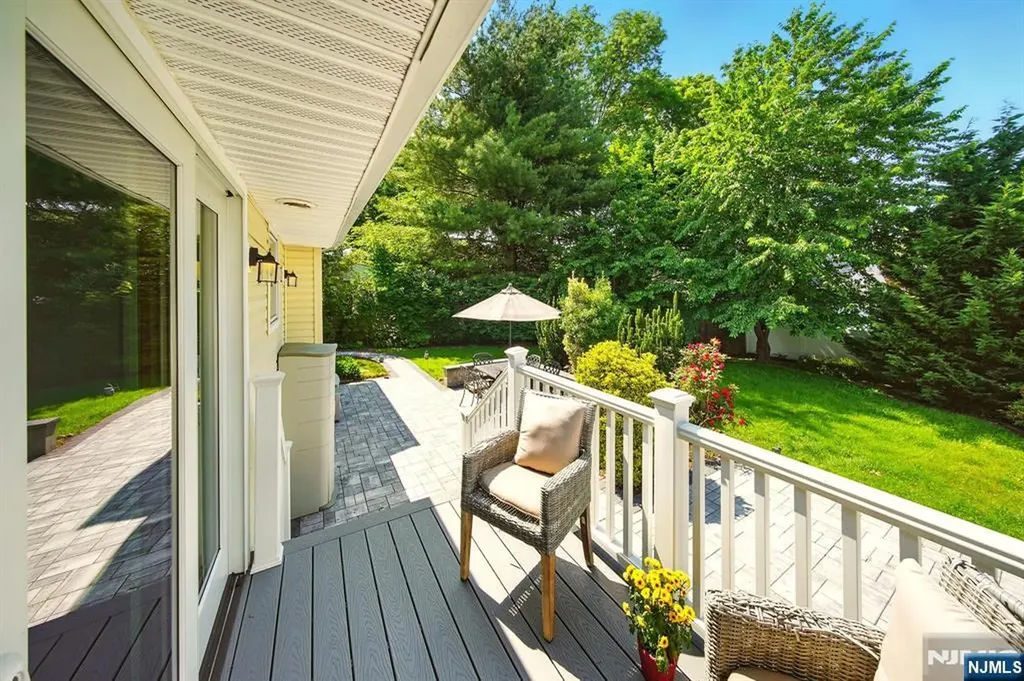 43 Carol Place Bloomfield NJ 07003