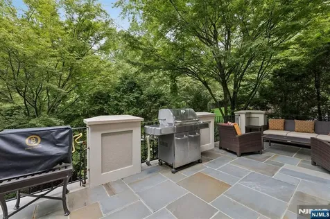 511 Bellaire Drive Demarest NJ 07627