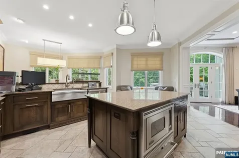 511 Bellaire Drive Demarest NJ 07627